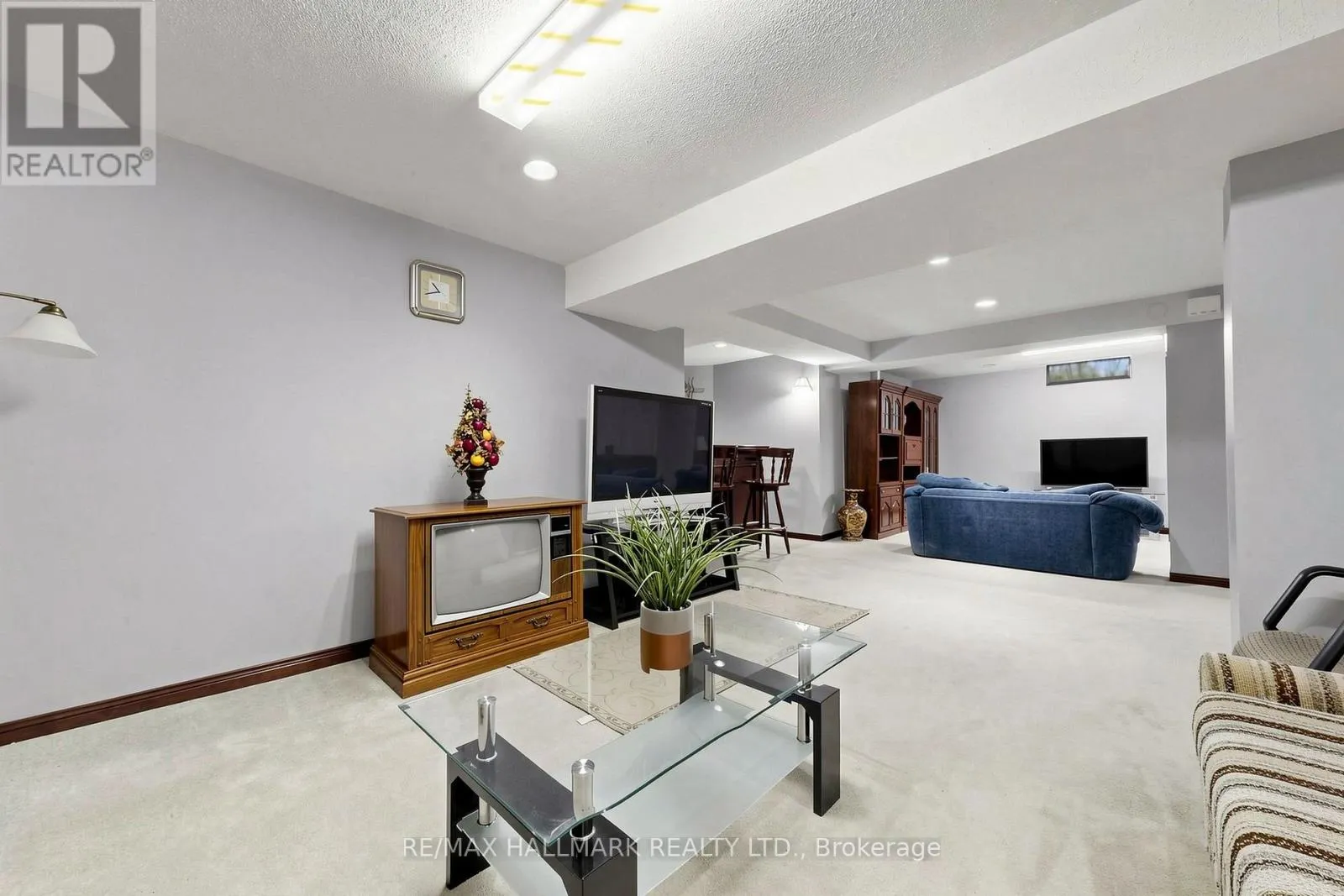 4478 MAYFLOWER DRIVE