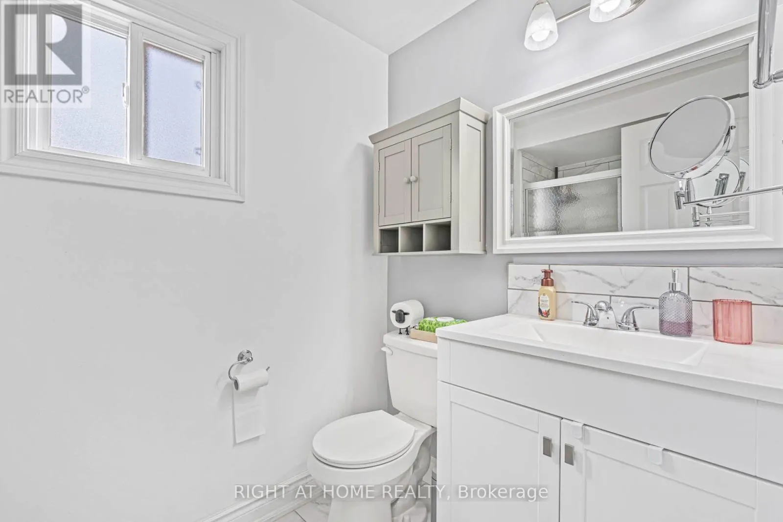 36 BURTON ROAD S