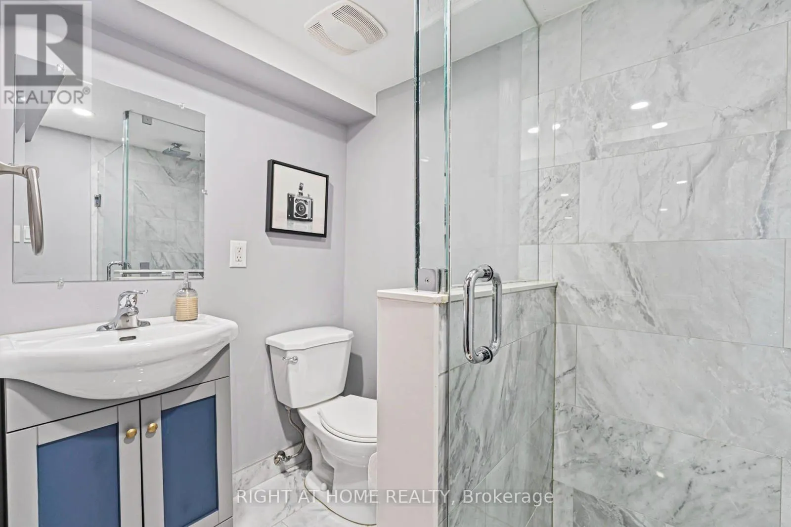 36 BURTON ROAD S
