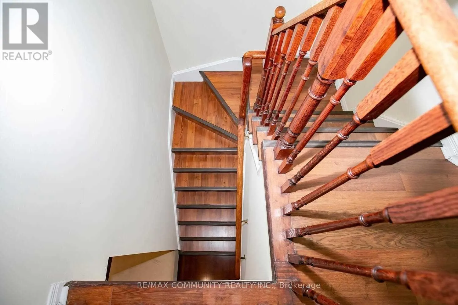 91 - 6399 SPINNAKER CIRCLE