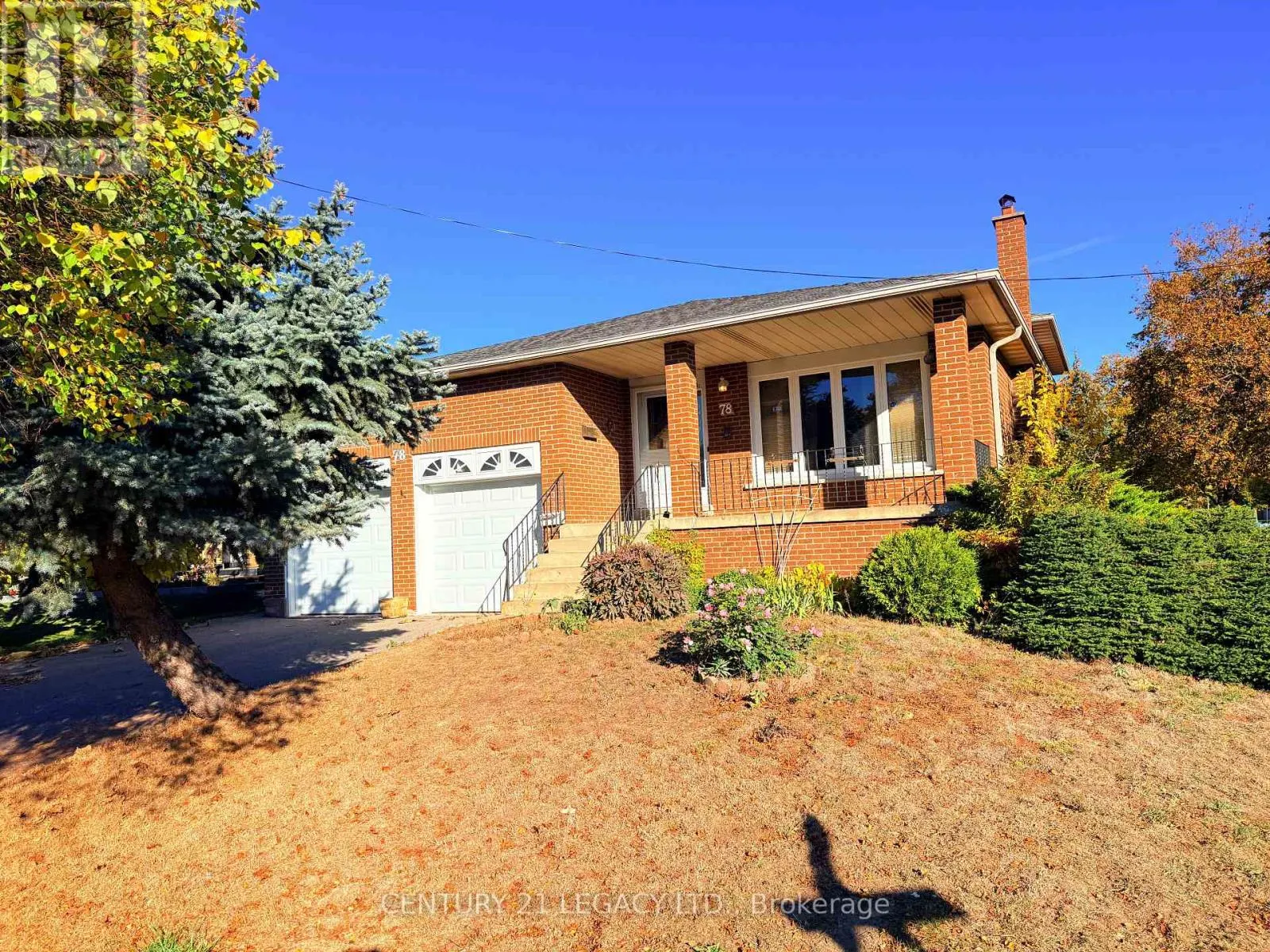 (UPPER) - 78 PANORAMA CRESCENT