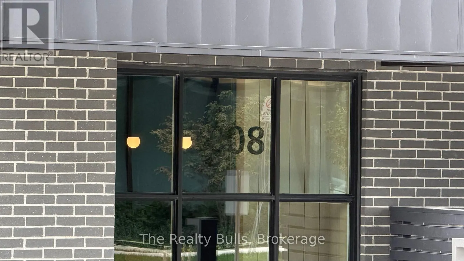 109 - 3008 WILLIAM CUTMORE BOULEVARD