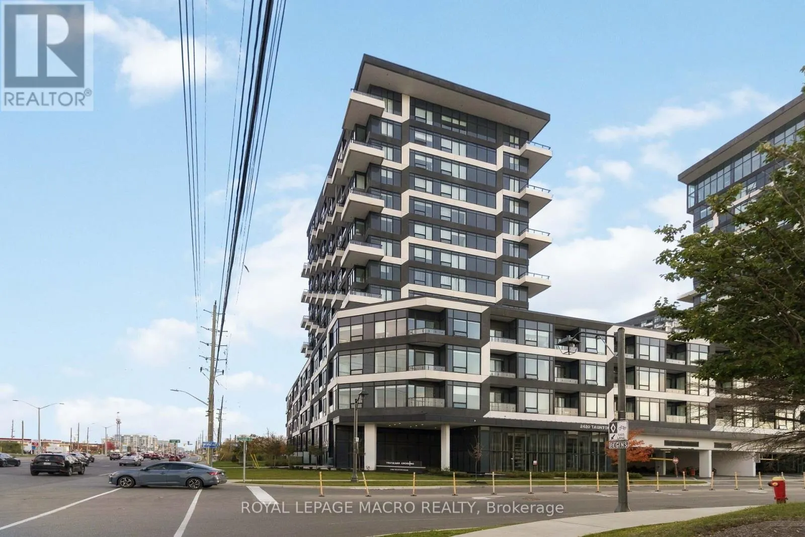 815 - 2489 TAUNTON ROAD