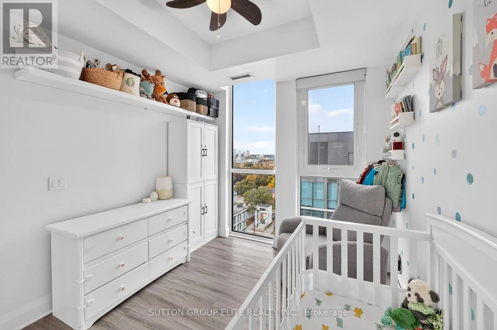 1309 - 15 ZORRA STREET