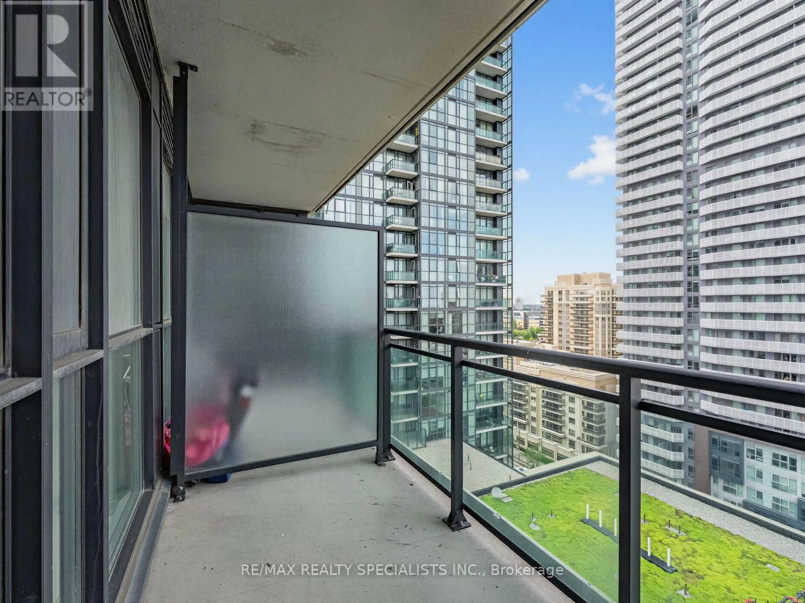 1401 - 4065 BRICKSTONE MEWS