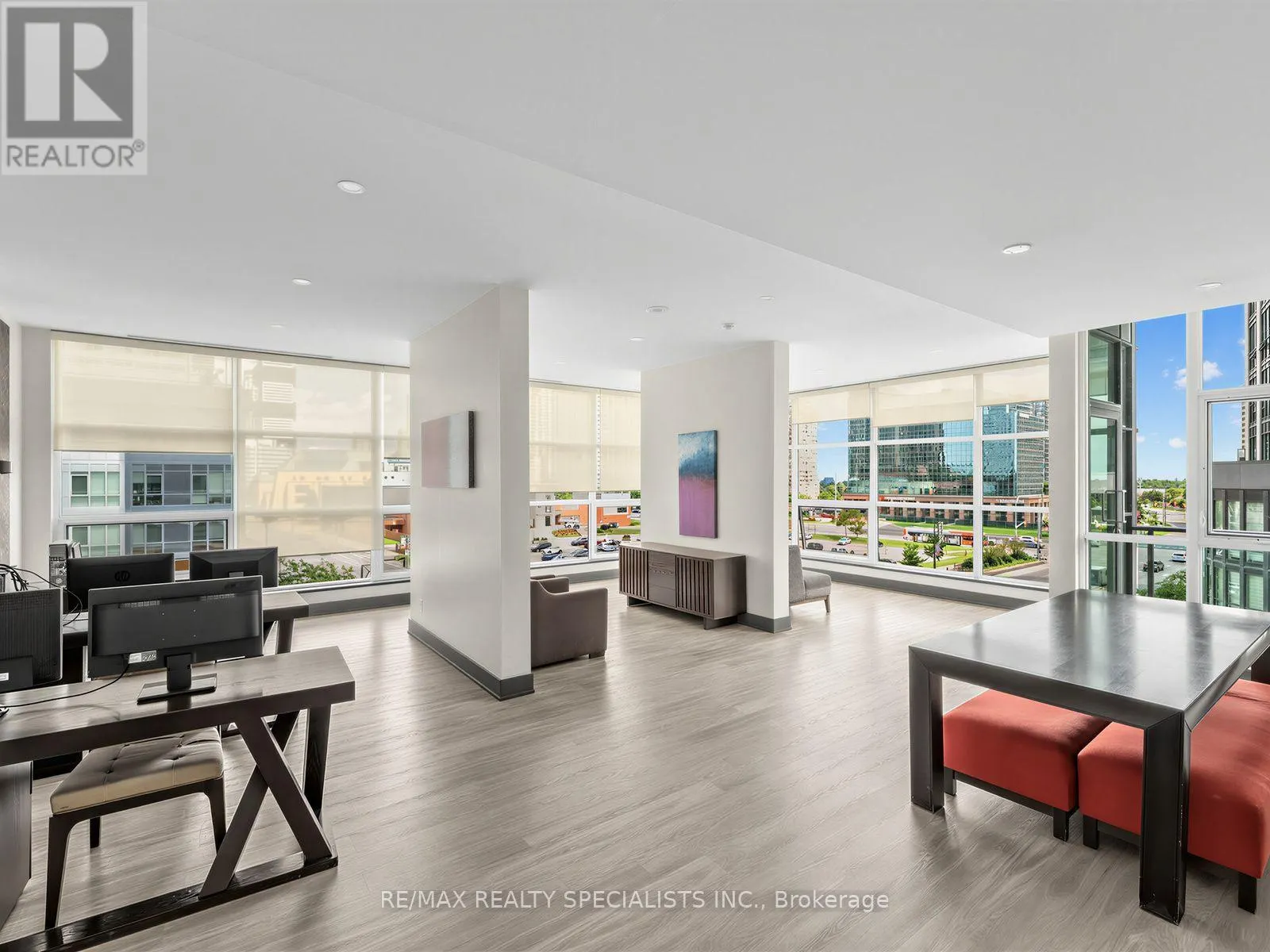 1401 - 4065 BRICKSTONE MEWS