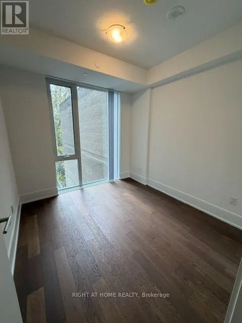 507 - 2450 BLOOR STREET W