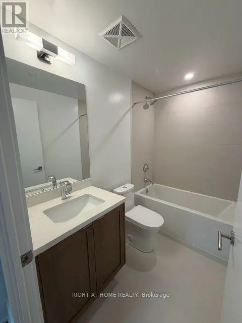 507 - 2450 BLOOR STREET W