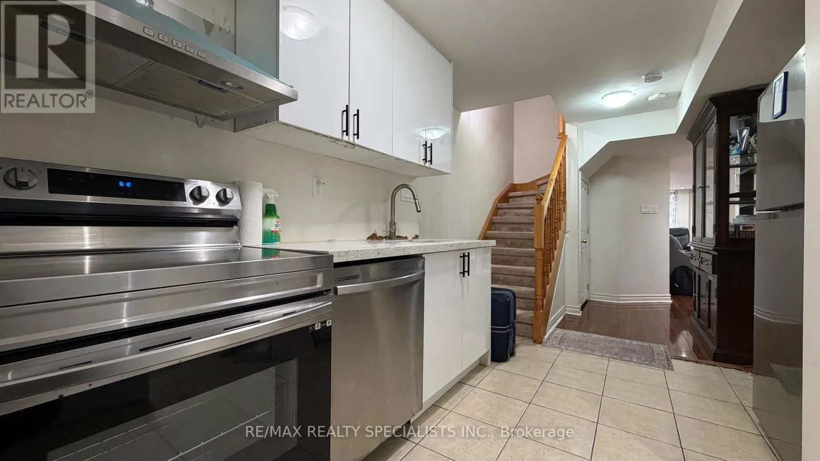 LOWER - 22 PANAMA PLACE