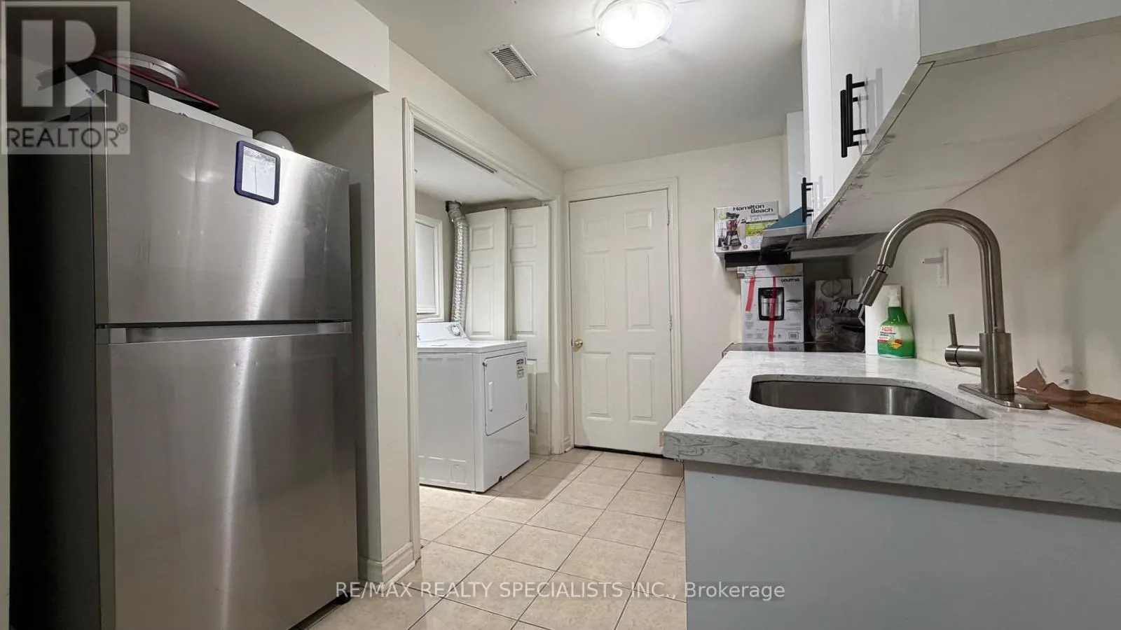 LOWER - 22 PANAMA PLACE