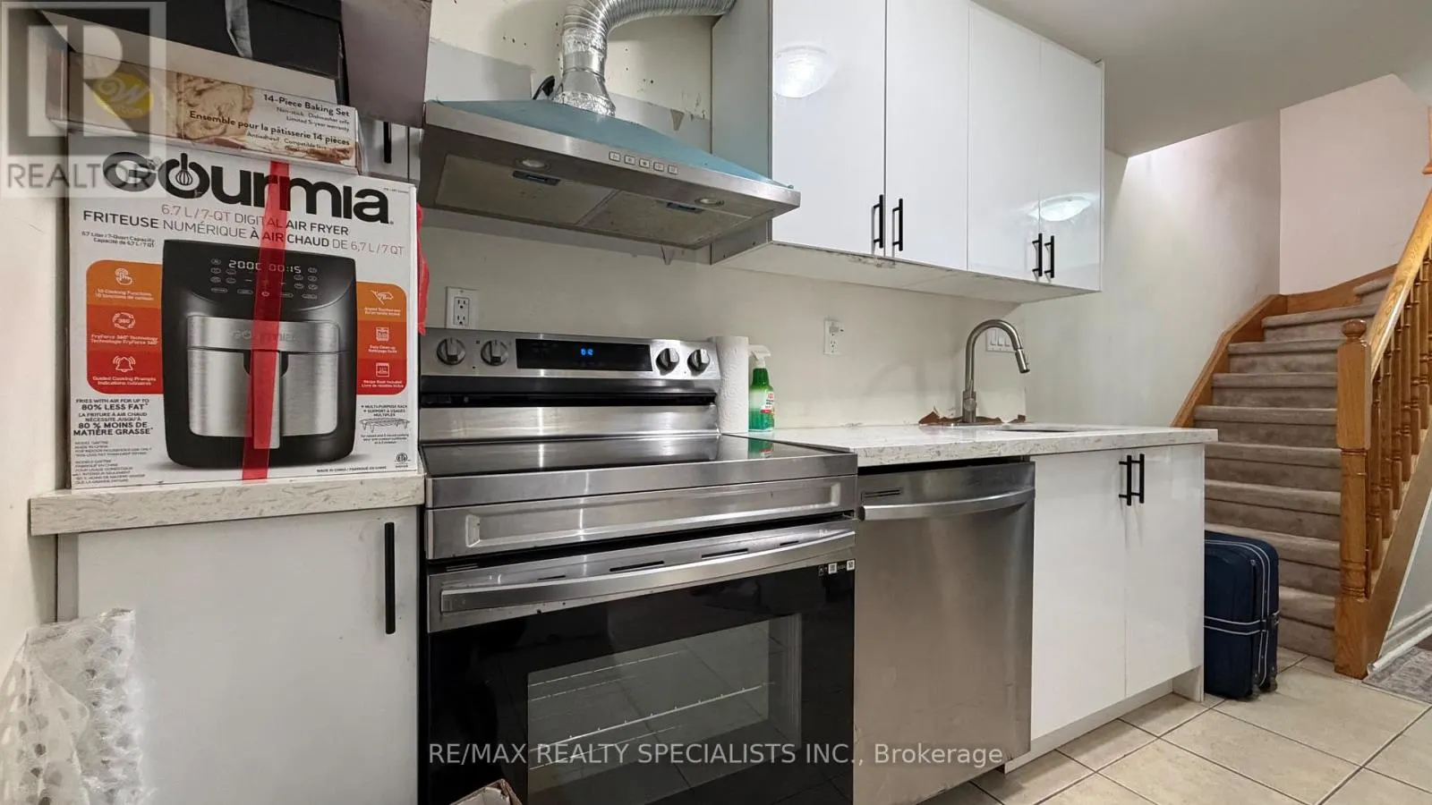 LOWER - 22 PANAMA PLACE