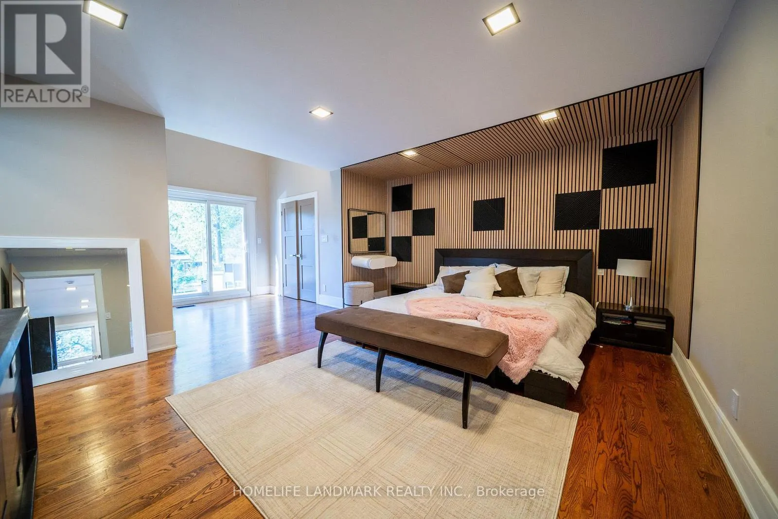 848 GOODWIN ROAD