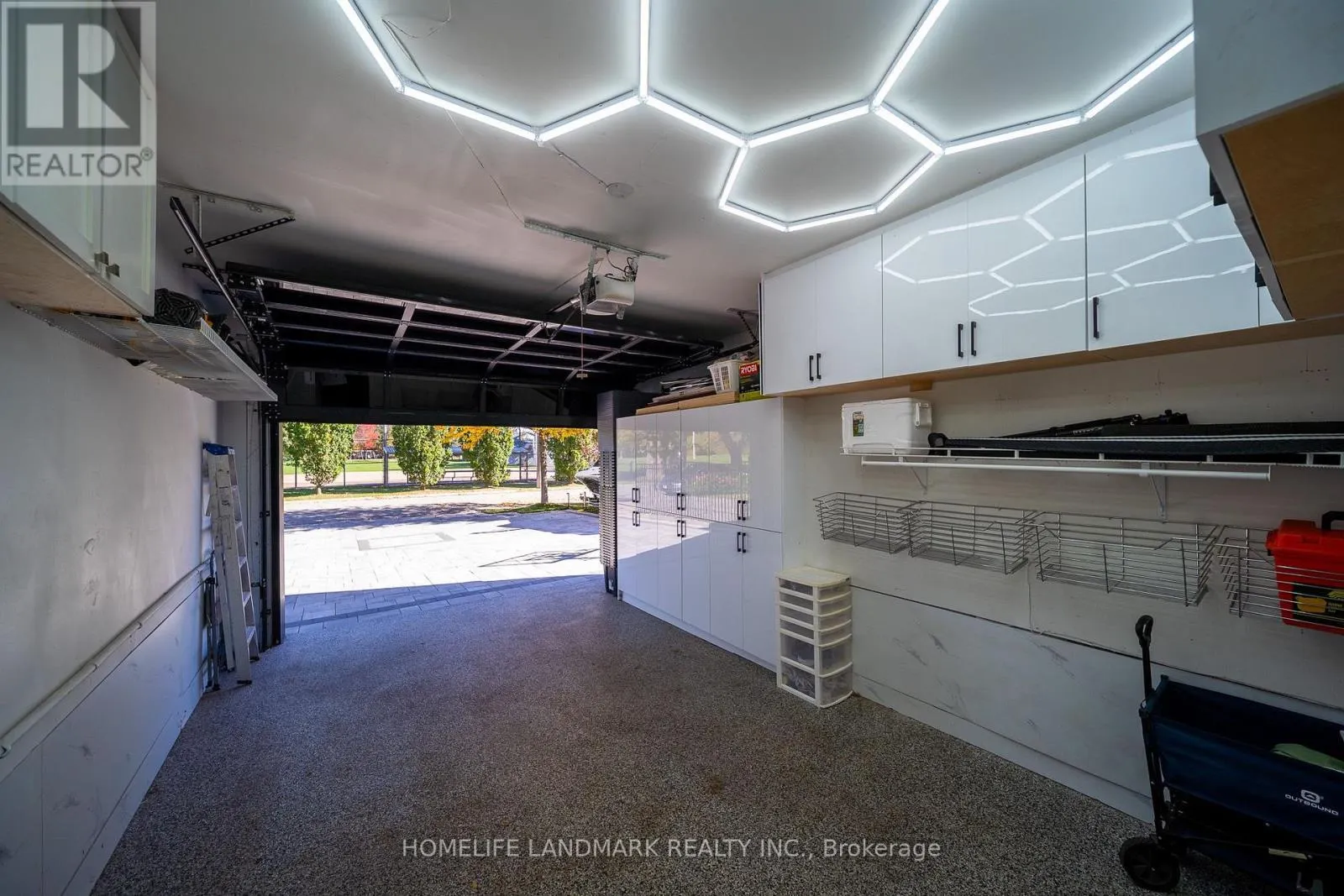 848 GOODWIN ROAD