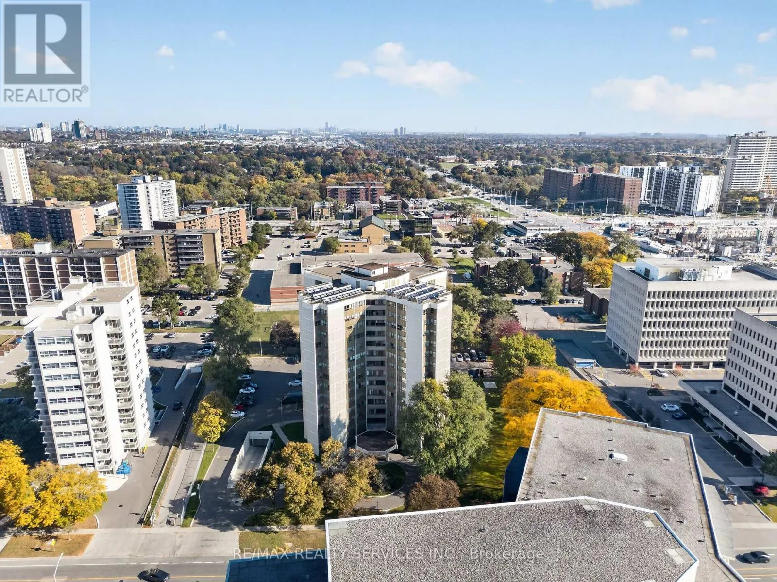 1101 - 2323 CONFEDERATION PARKWAY
