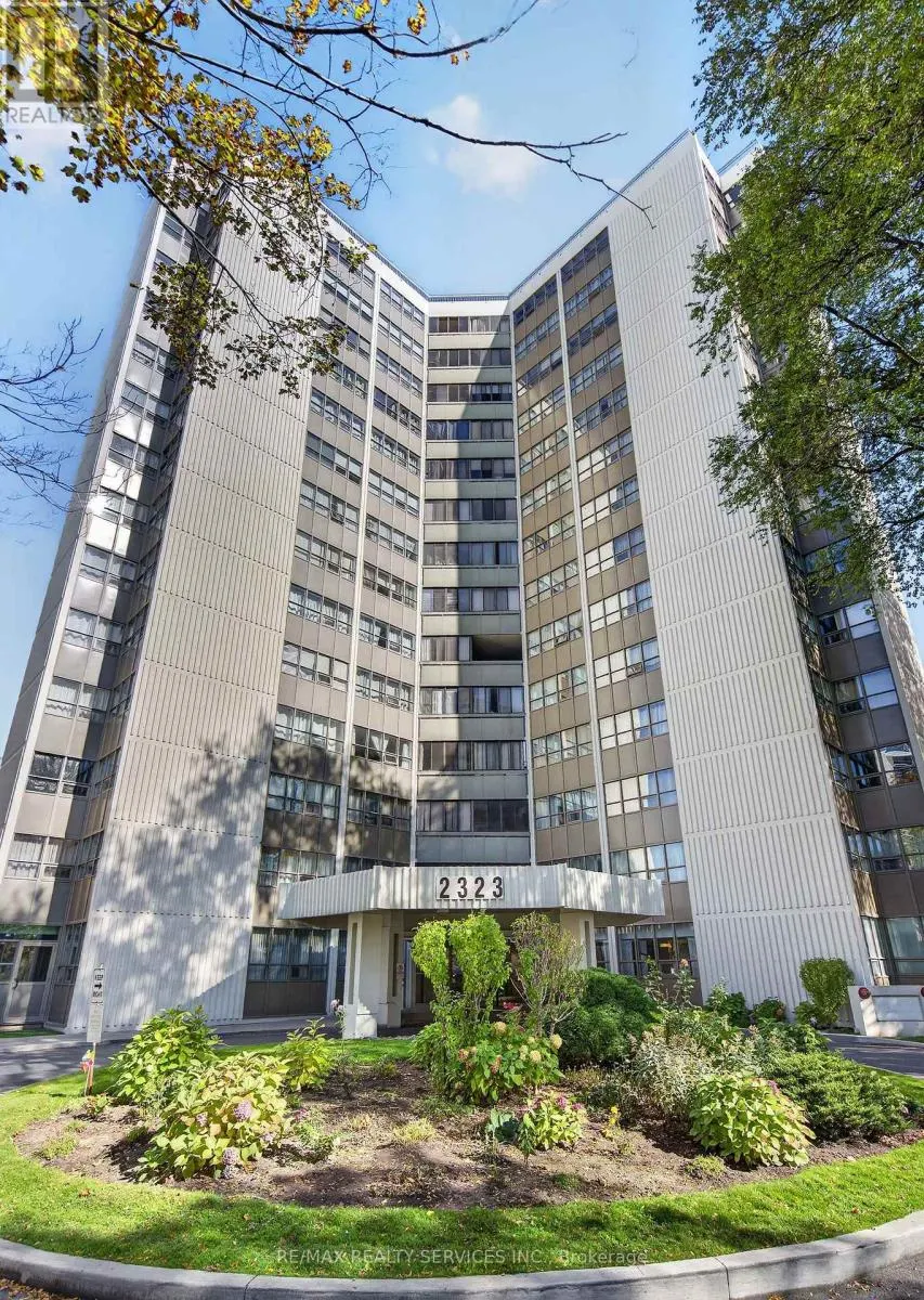 1101 - 2323 CONFEDERATION PARKWAY