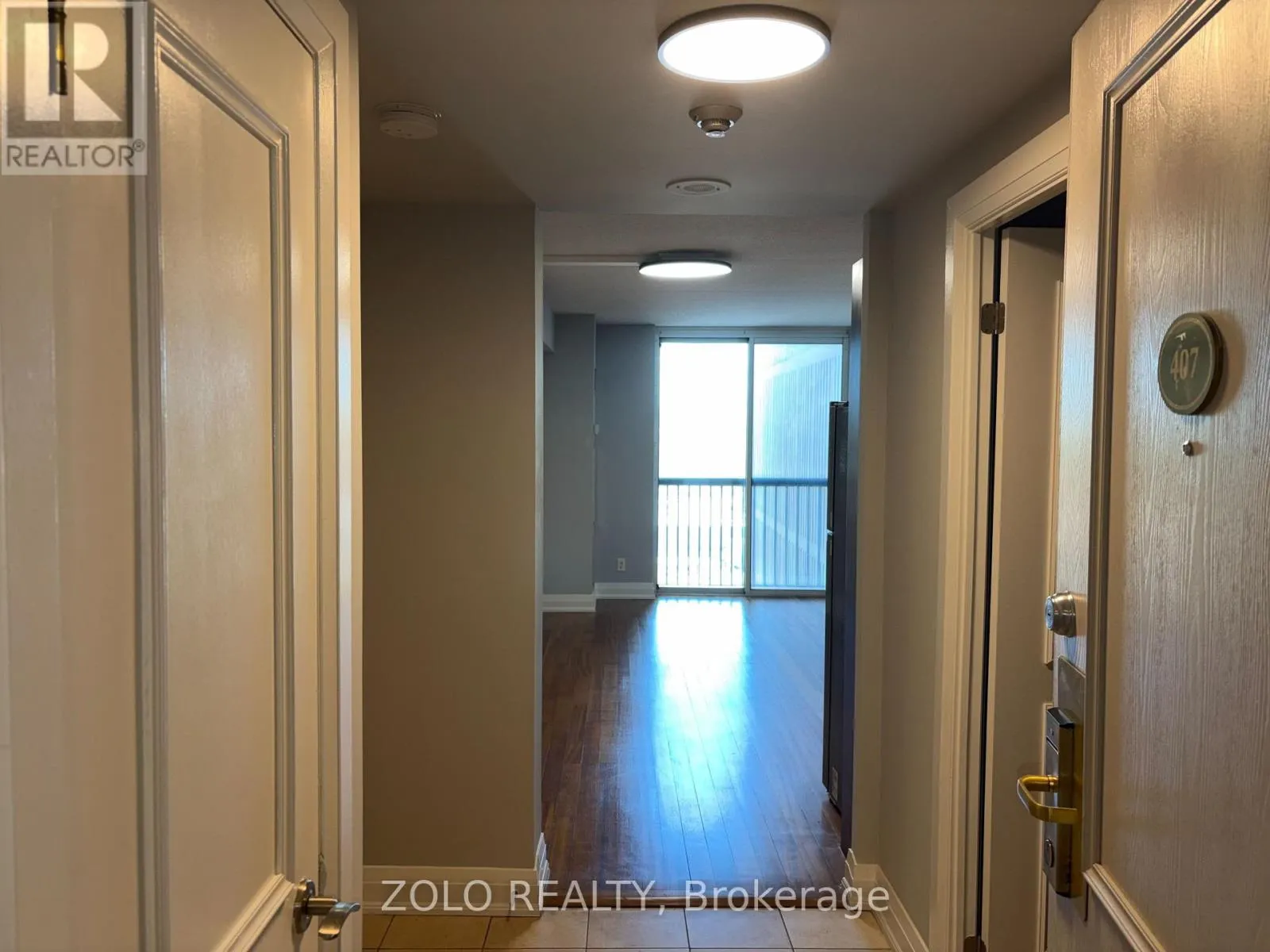 407 - 2737 KEELE STREET