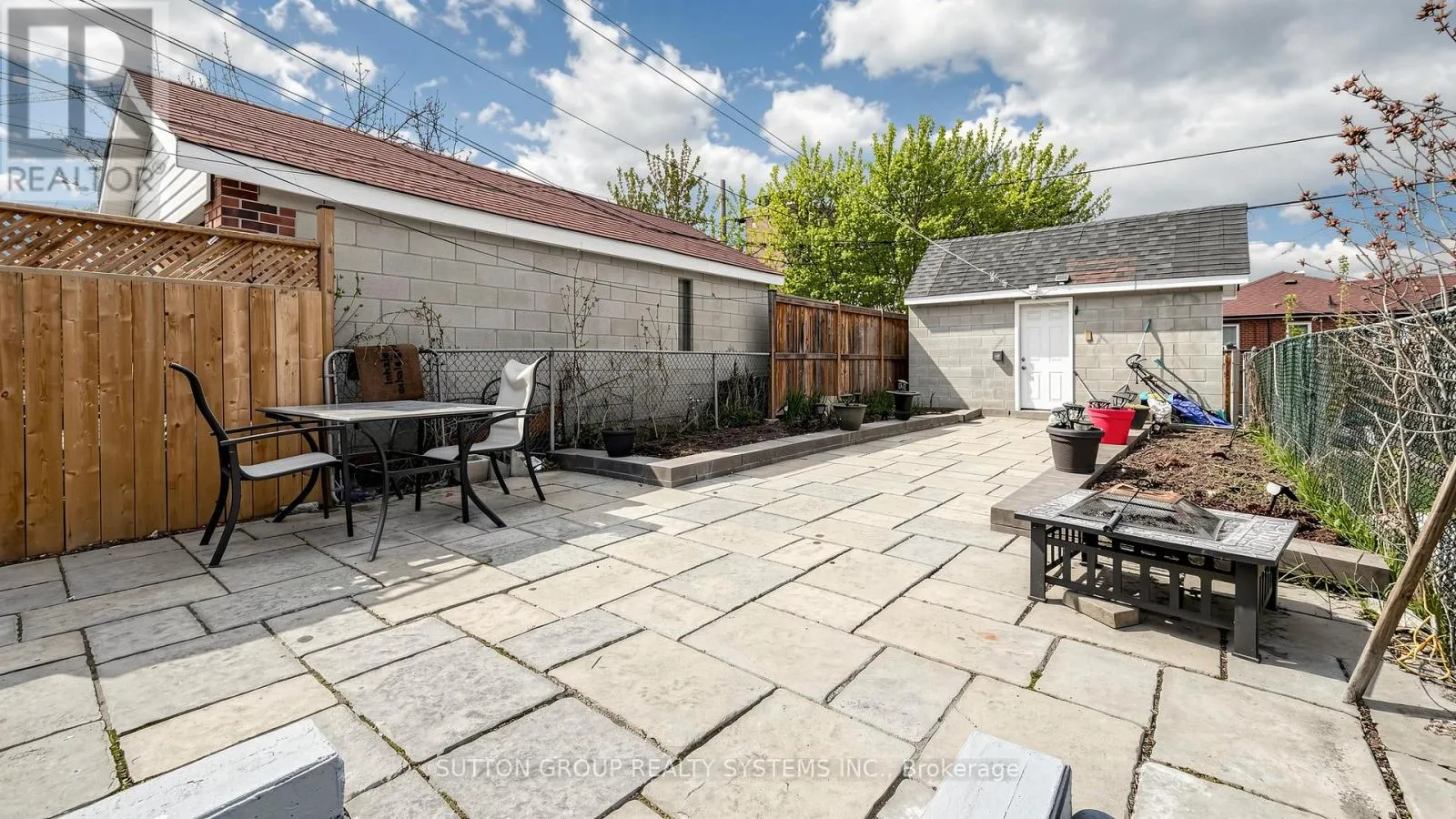 91 KIRKNEWTON ROAD