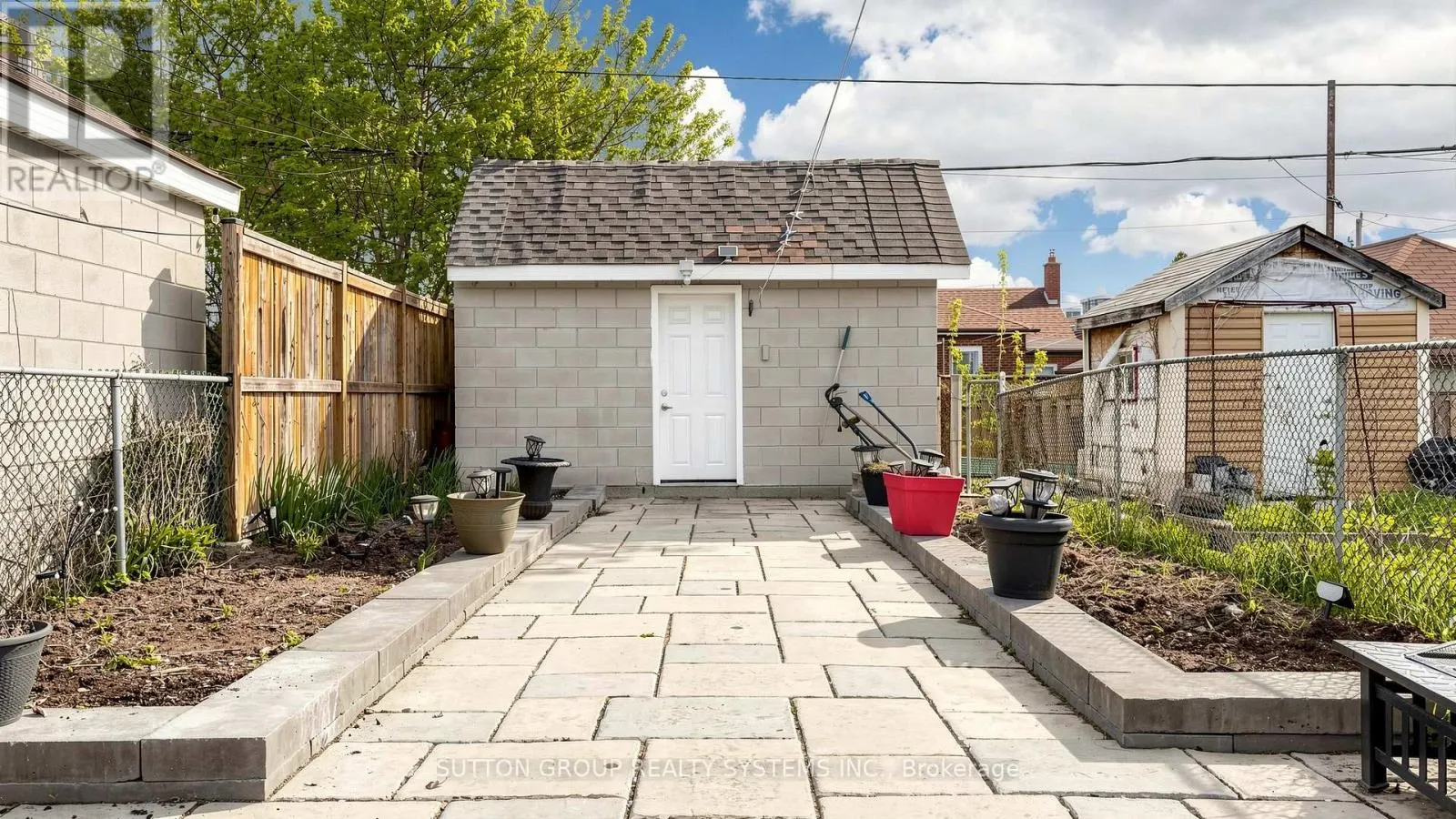 91 KIRKNEWTON ROAD