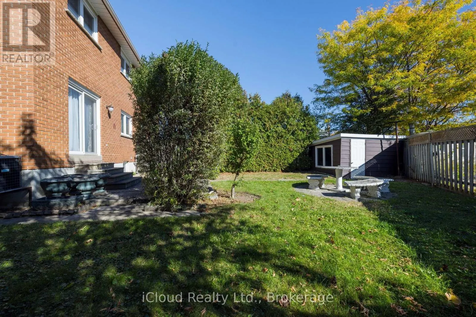 24 RADFORD DRIVE