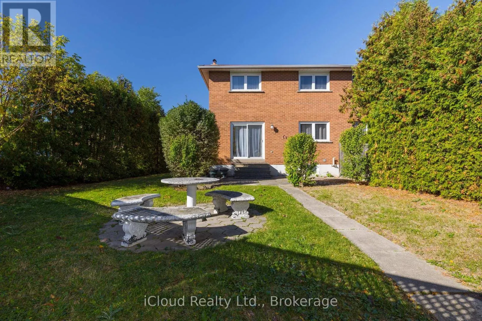 24 RADFORD DRIVE