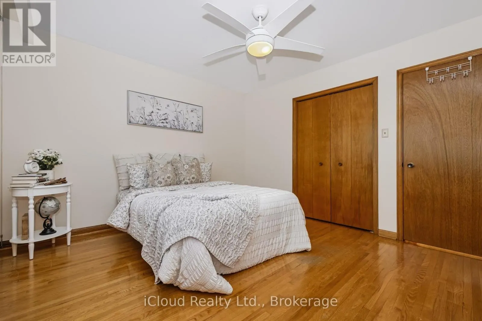 24 RADFORD DRIVE