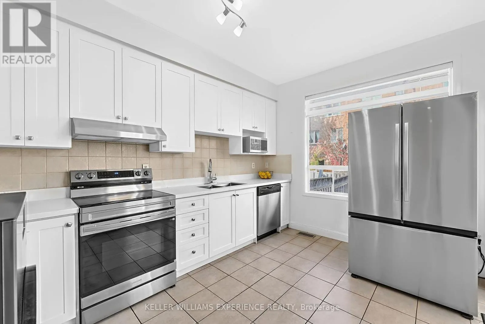 1429 WEIR CHASE