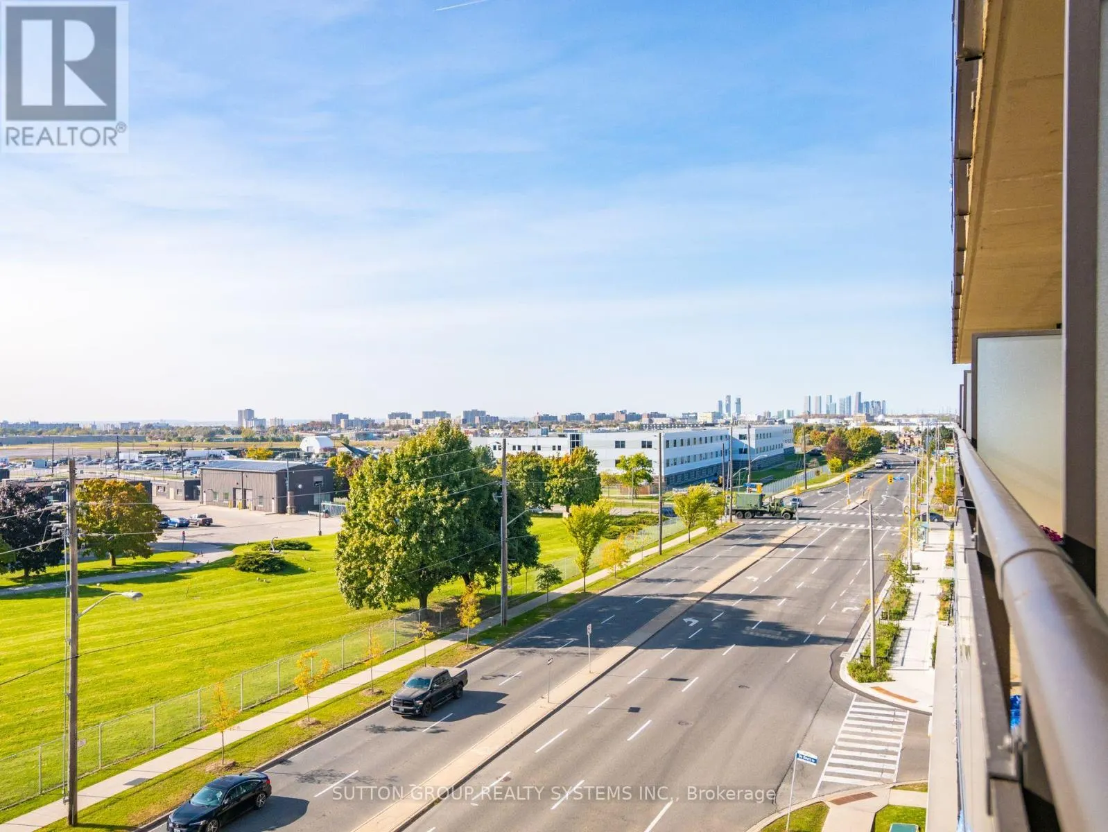 606 - 55 DE BOERS DRIVE