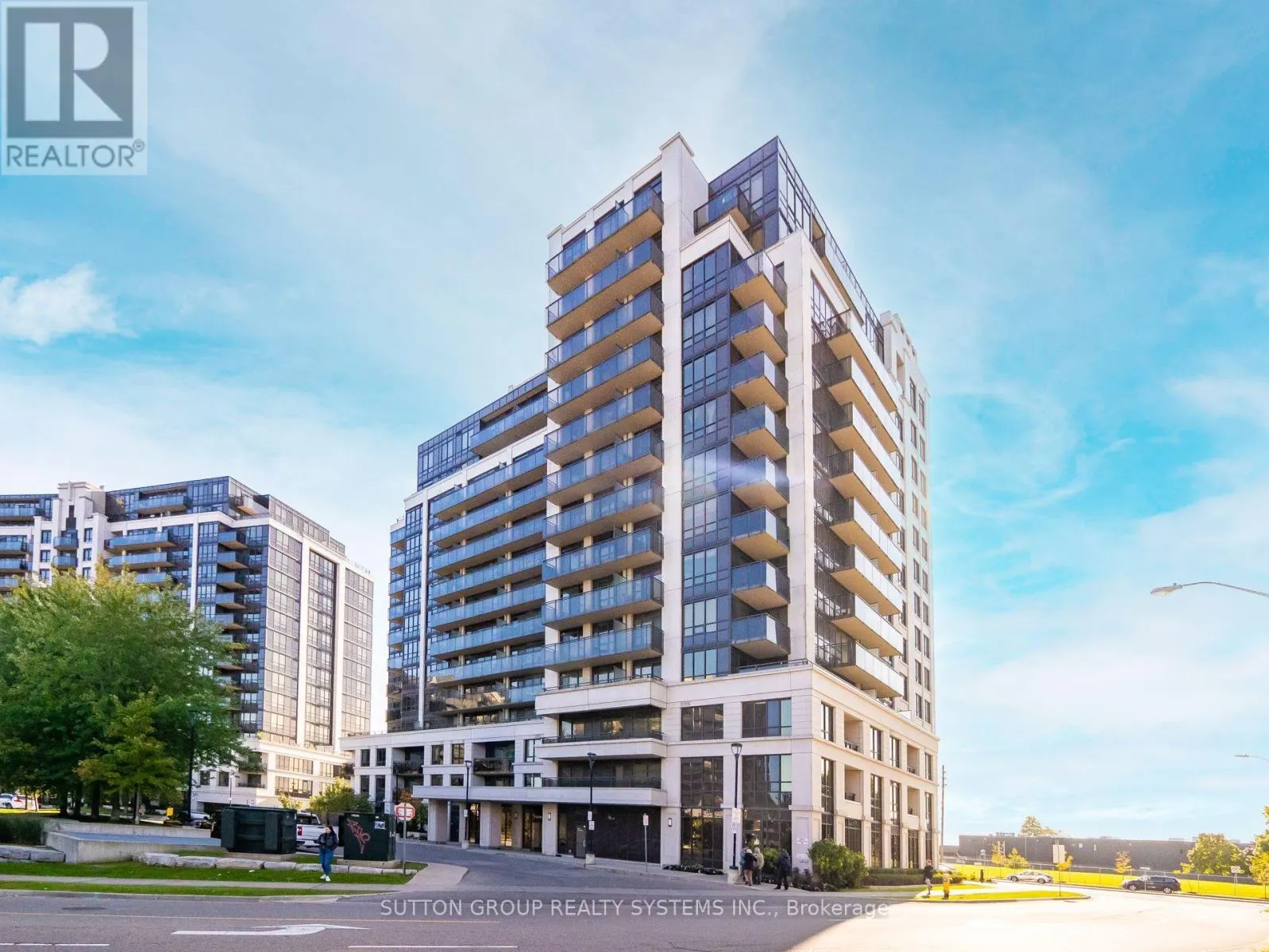 606 - 55 DE BOERS DRIVE