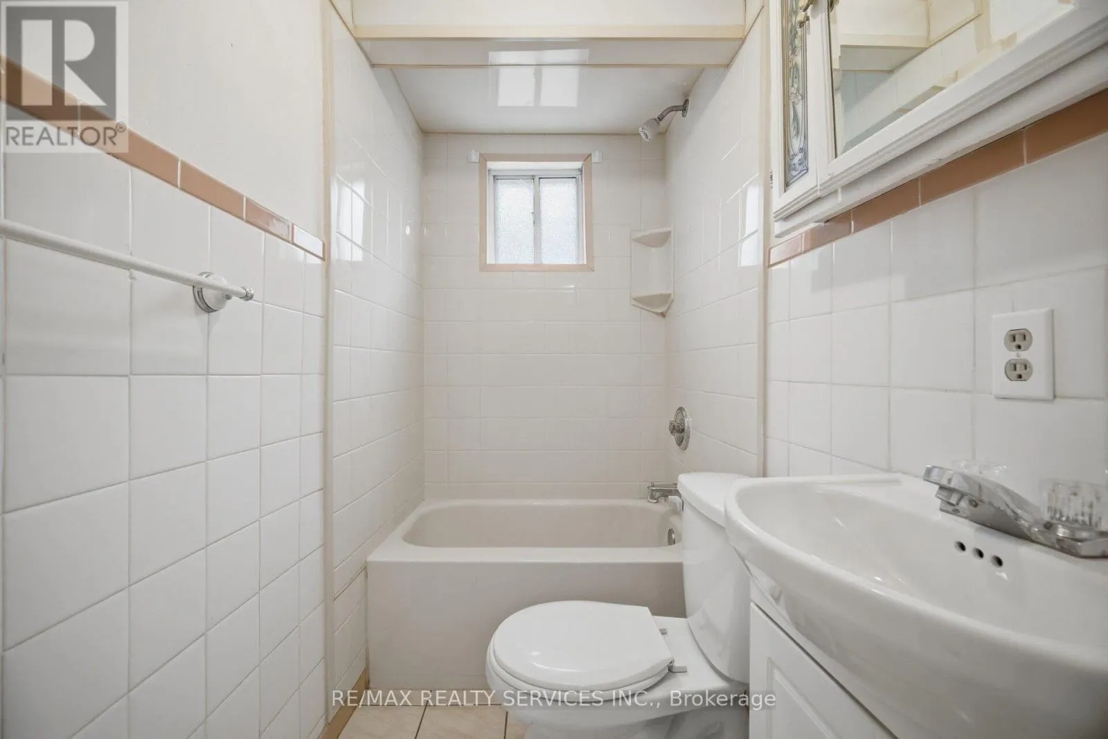 27 EDGEMONT DRIVE