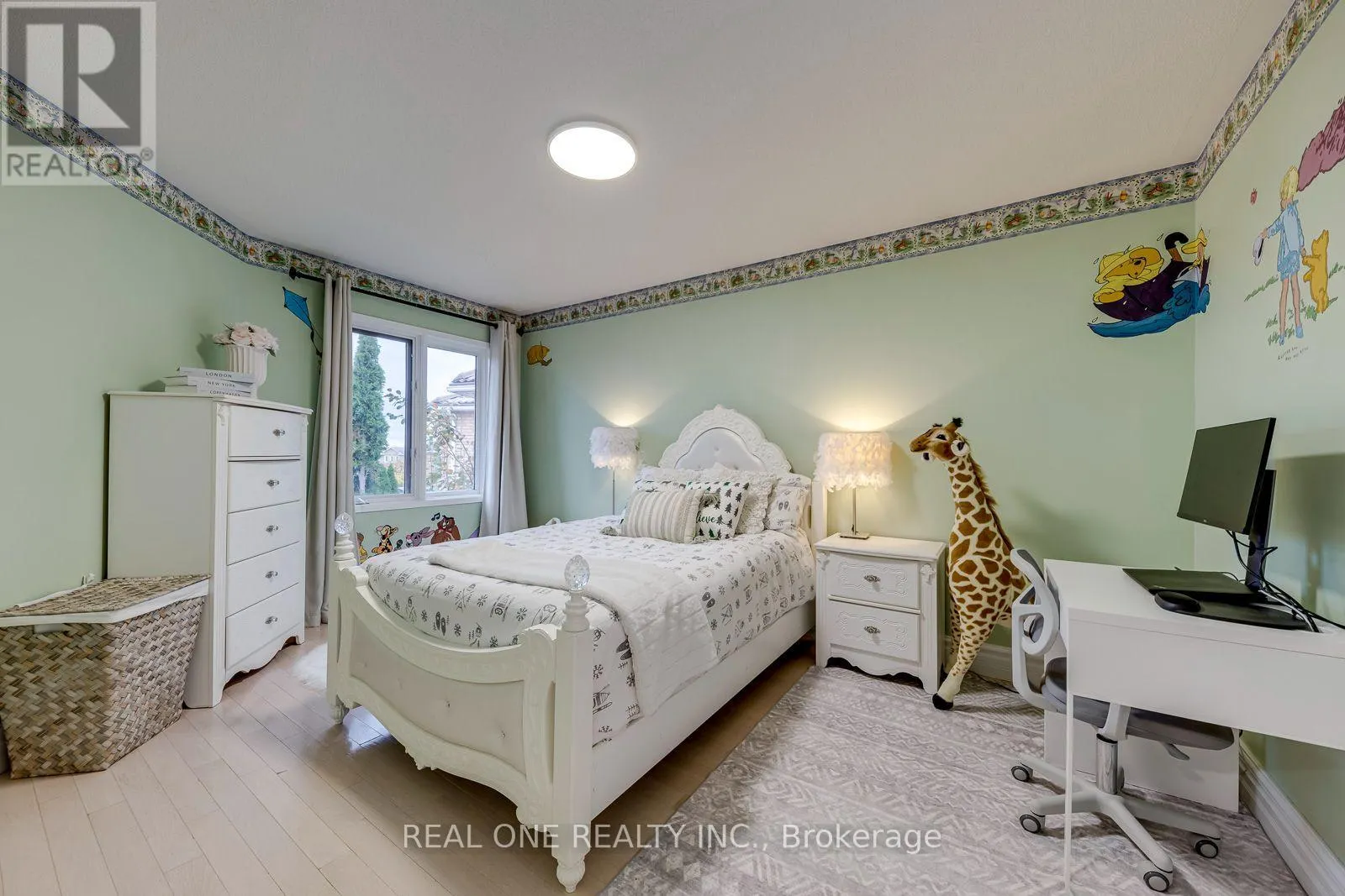 1515 ROSEBANK COURT
