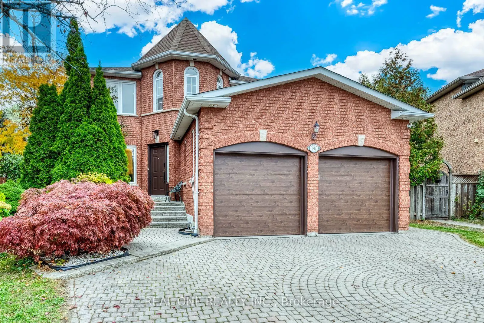 1515 ROSEBANK COURT