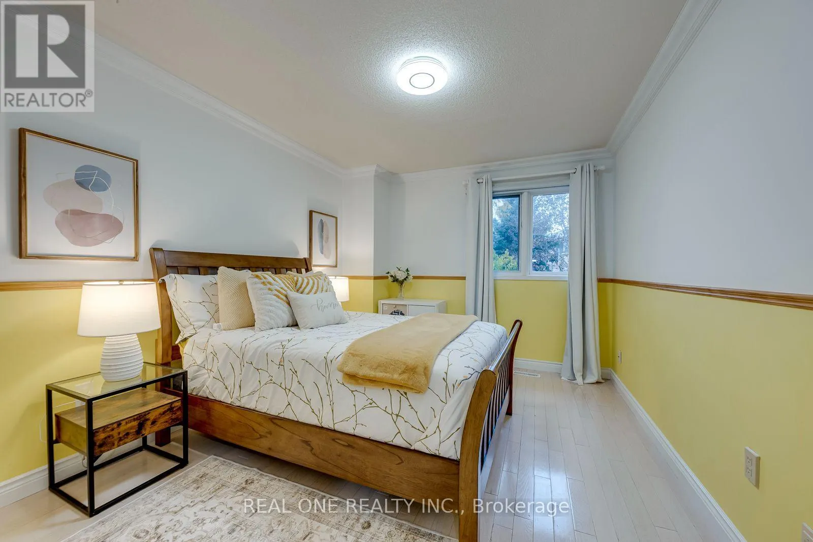 1515 ROSEBANK COURT