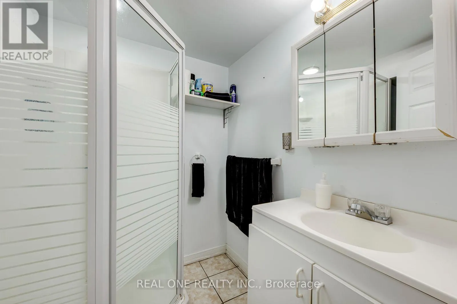 1515 ROSEBANK COURT