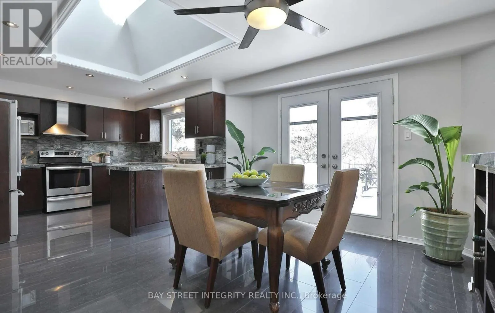 1179 GABLE DRIVE