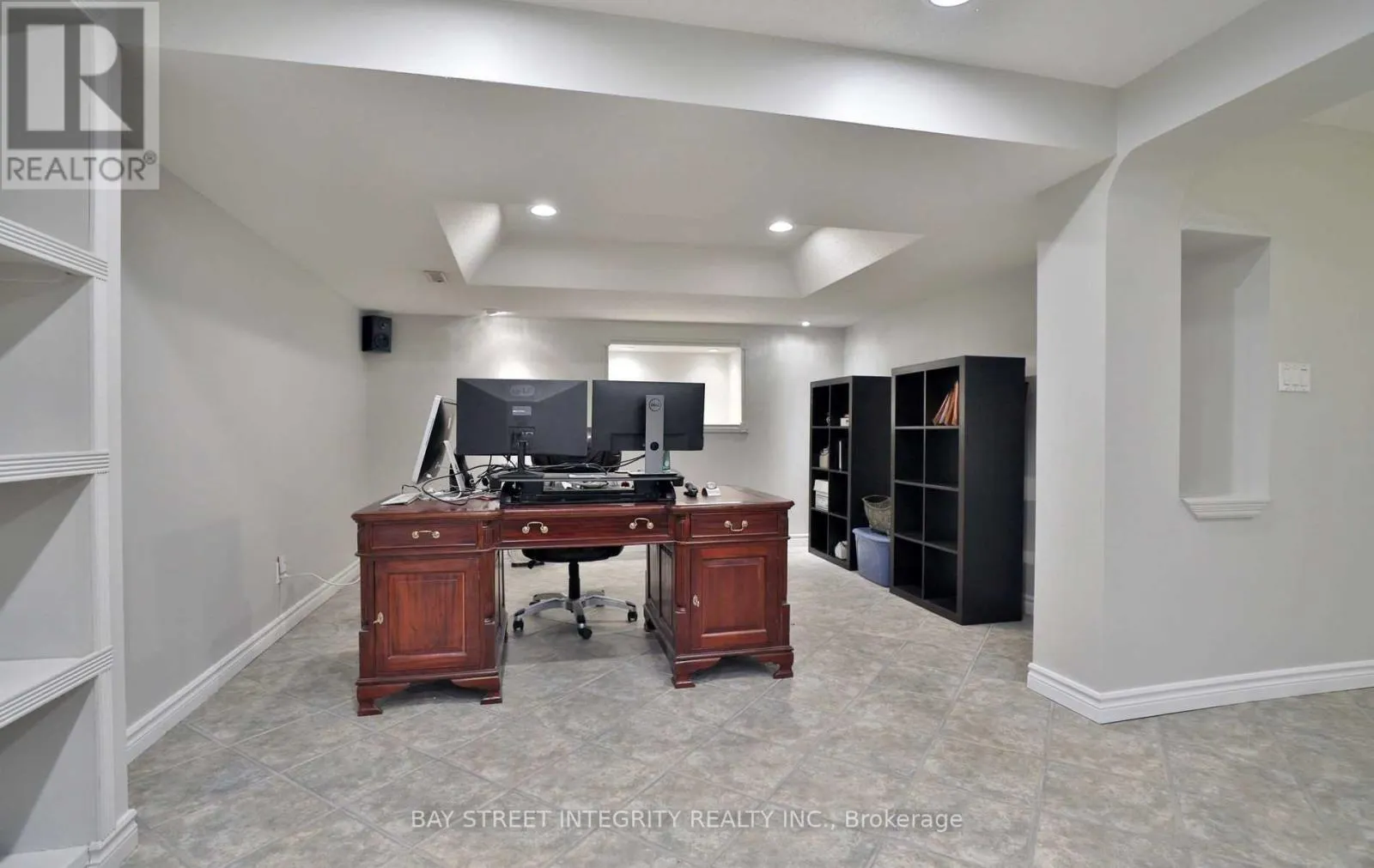 1179 GABLE DRIVE
