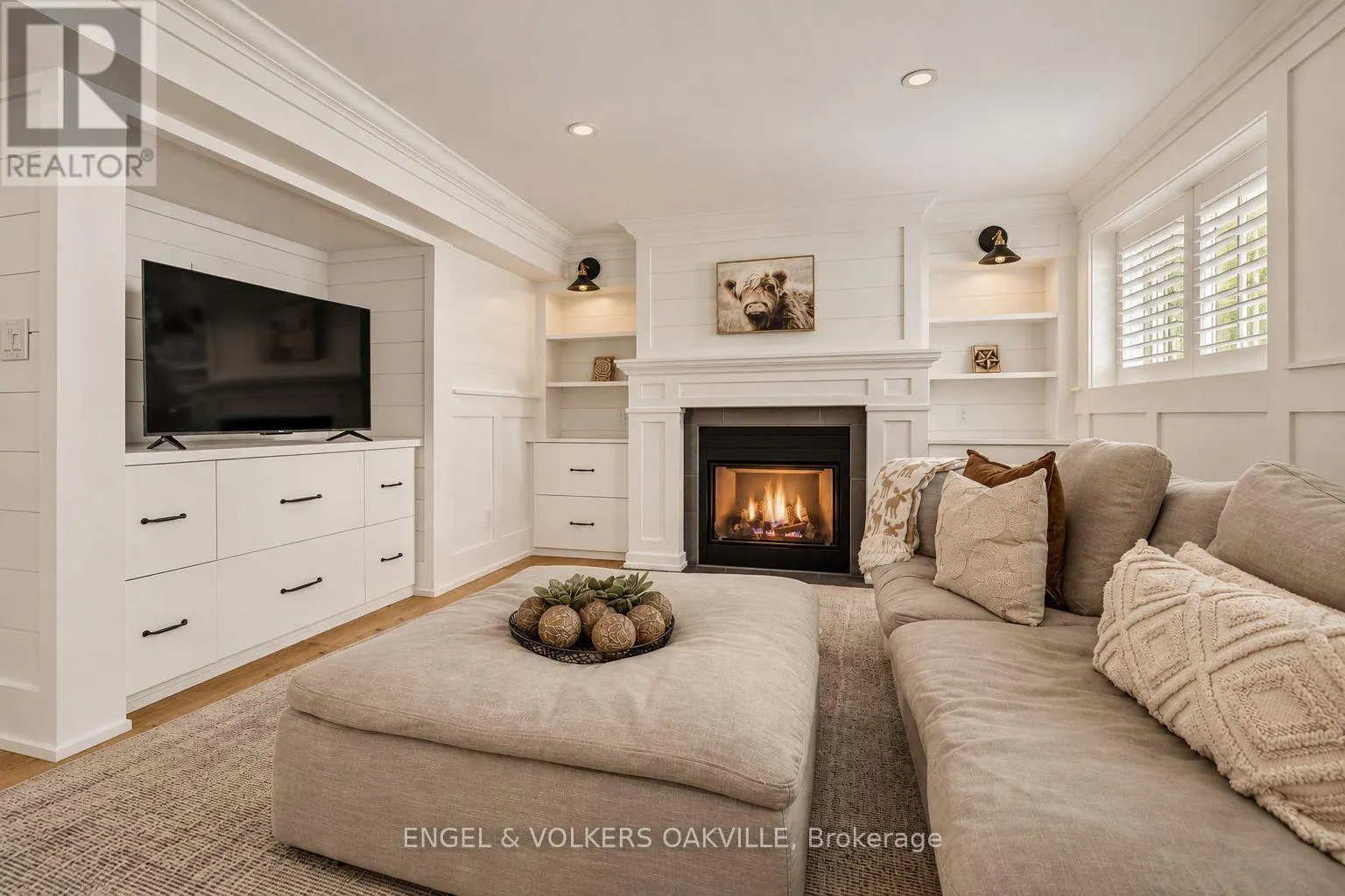 330 CAMELOT COURT