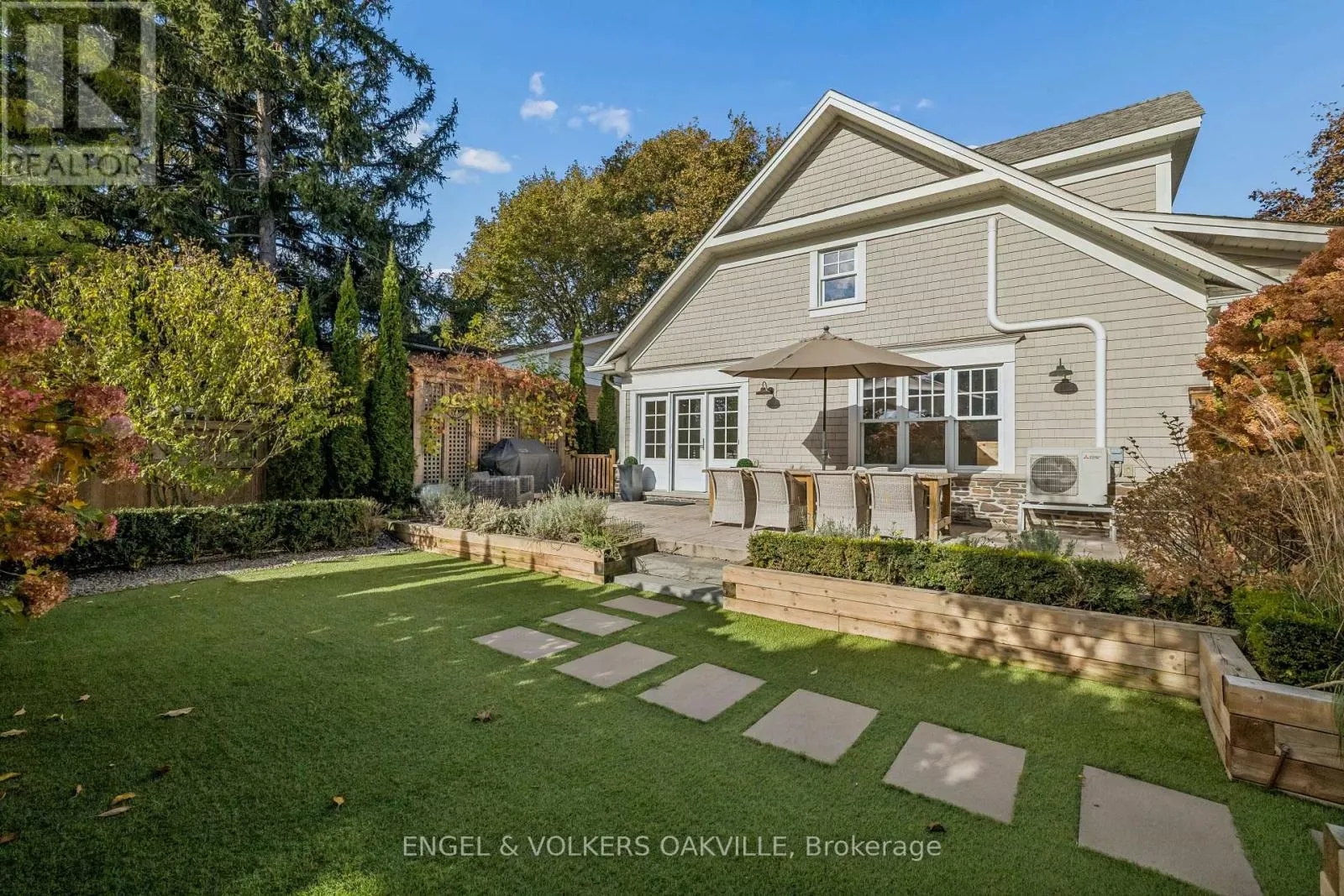 330 CAMELOT COURT
