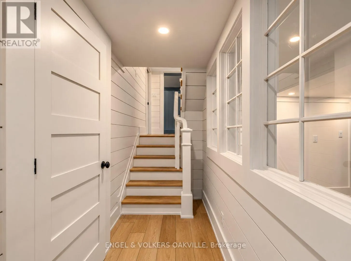 330 CAMELOT COURT