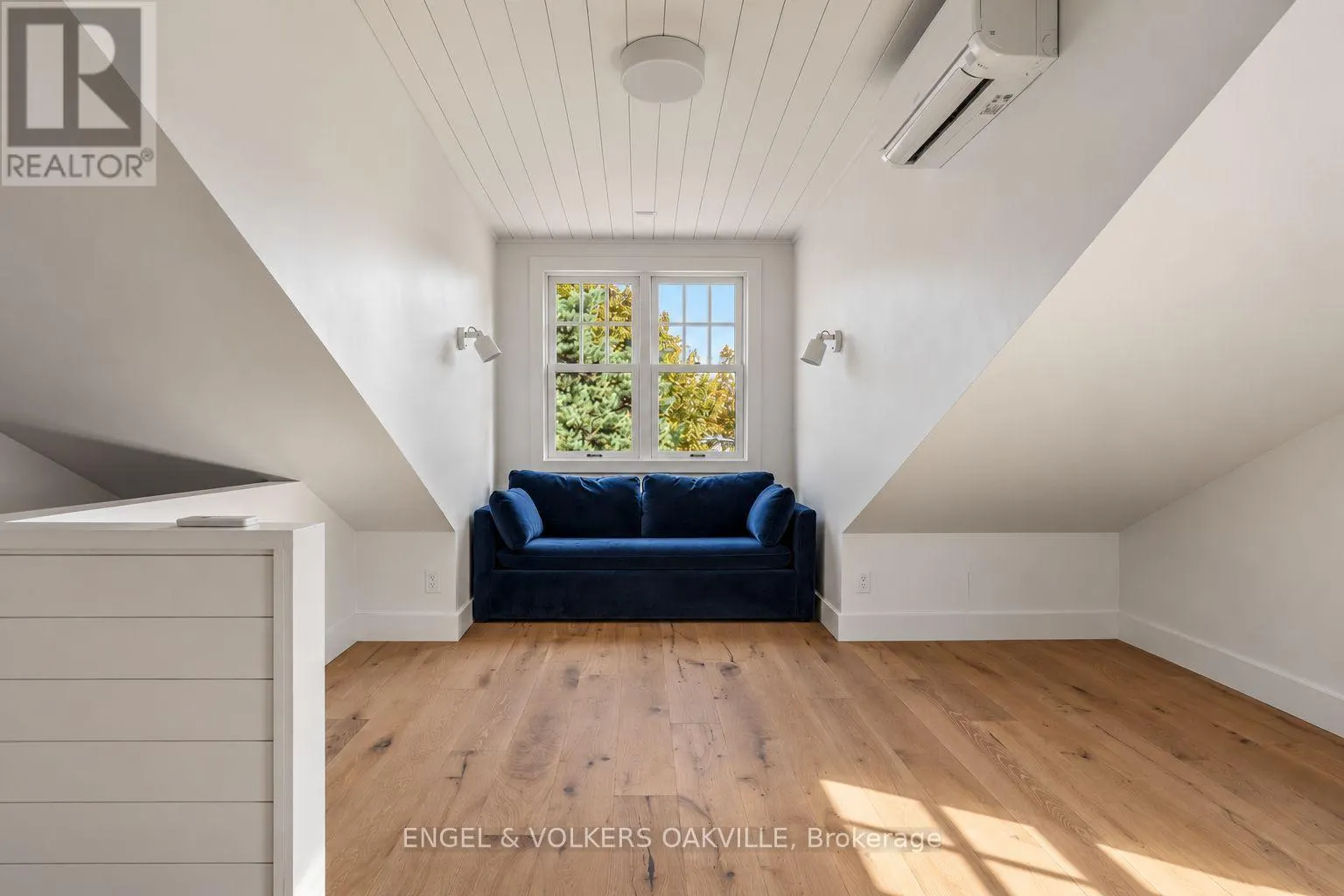 330 CAMELOT COURT