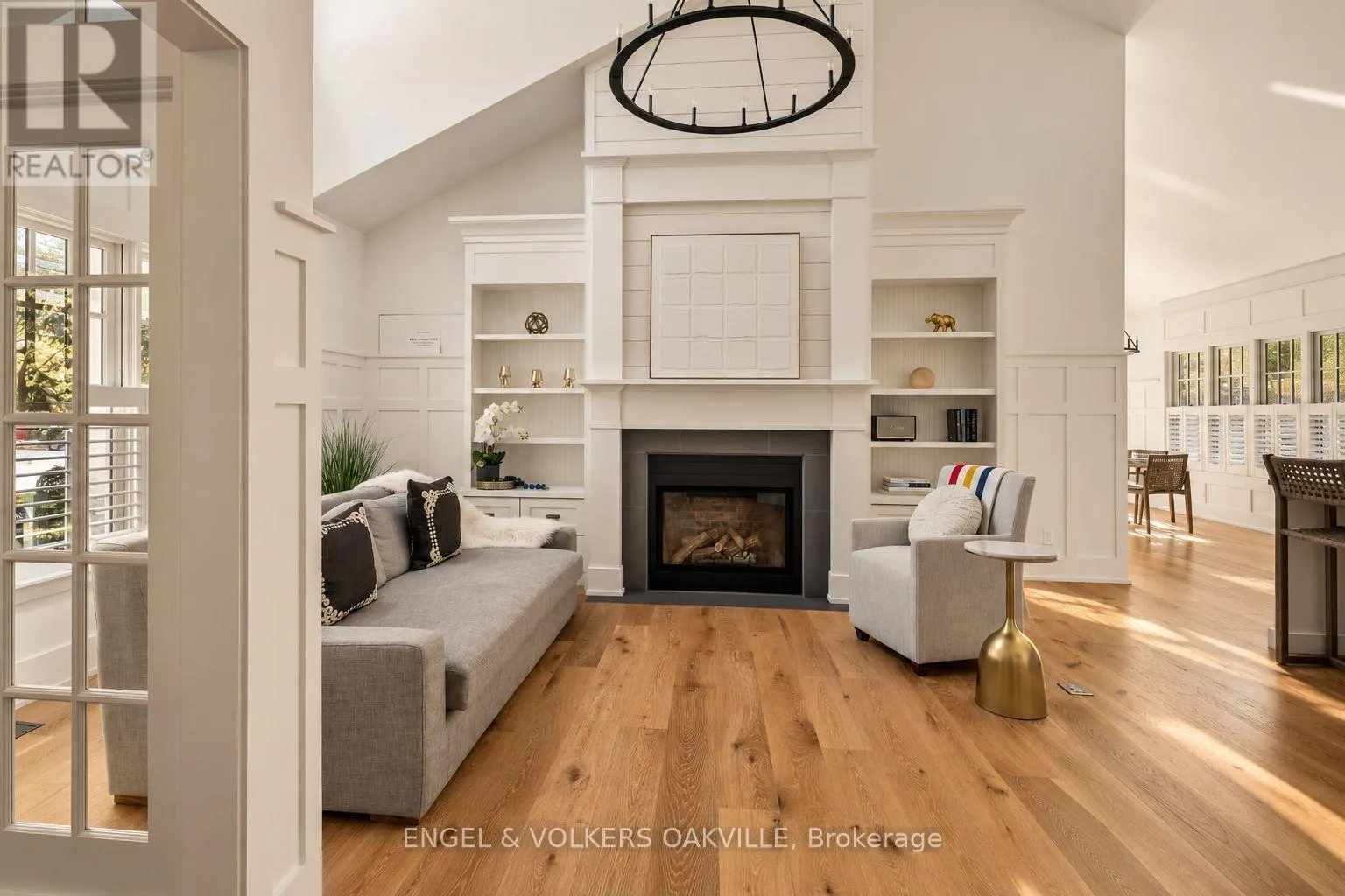 330 CAMELOT COURT