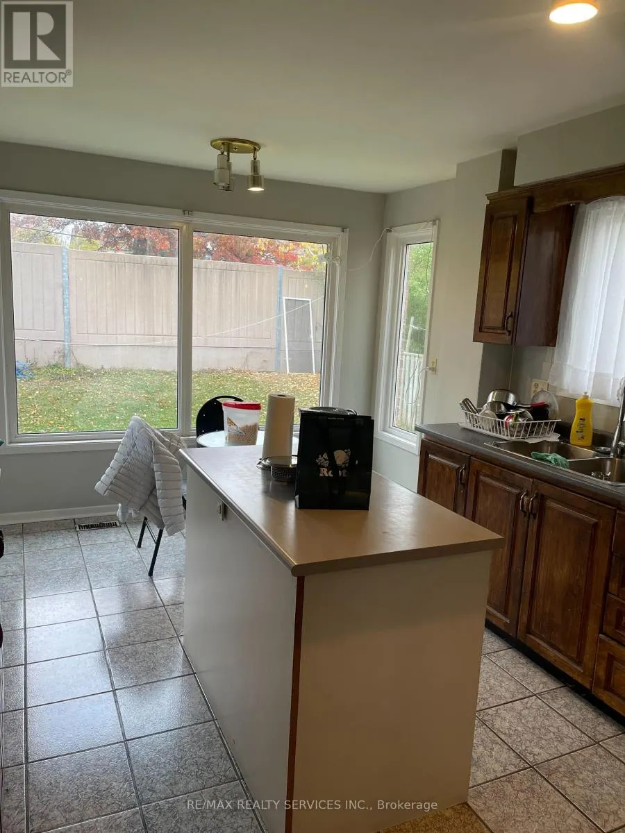 26 SWENNEN DRIVE