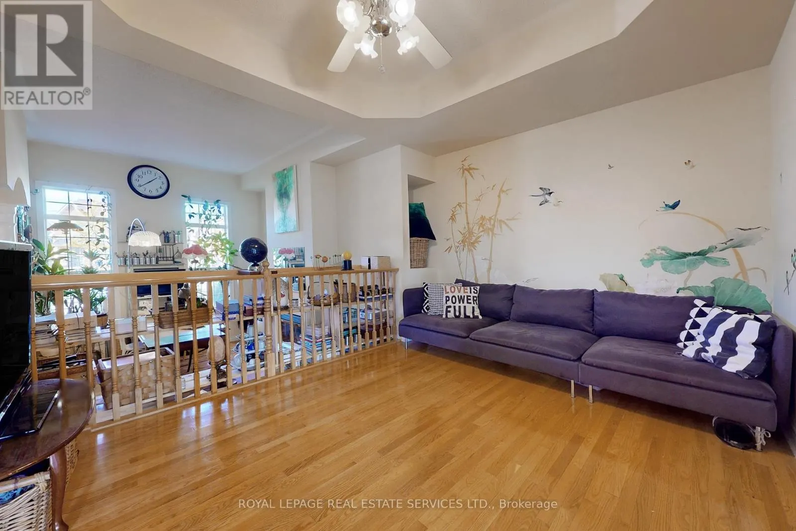 3552 EGLINTON AVENUE W