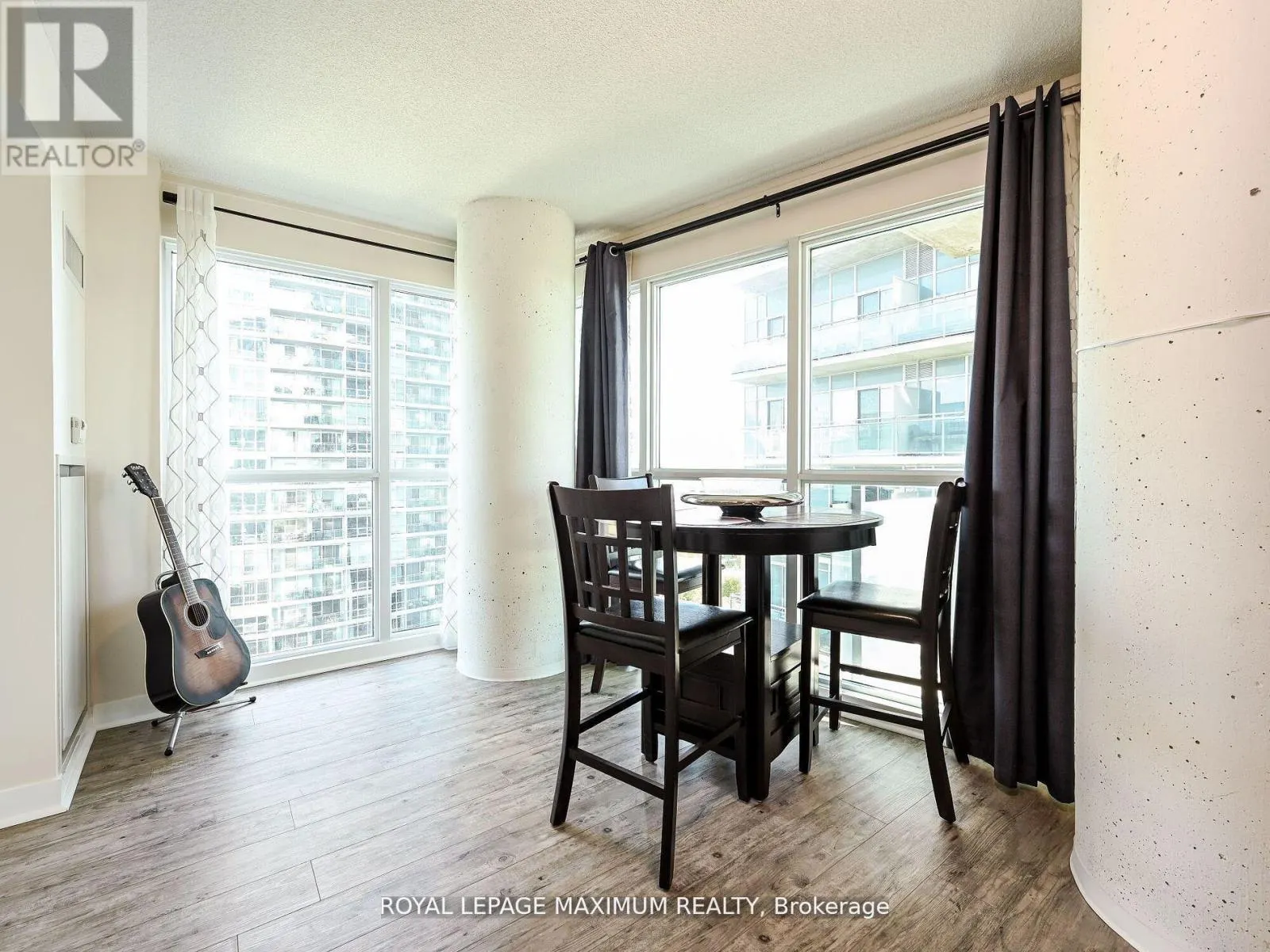 1013 - 155 LEGION ROAD N