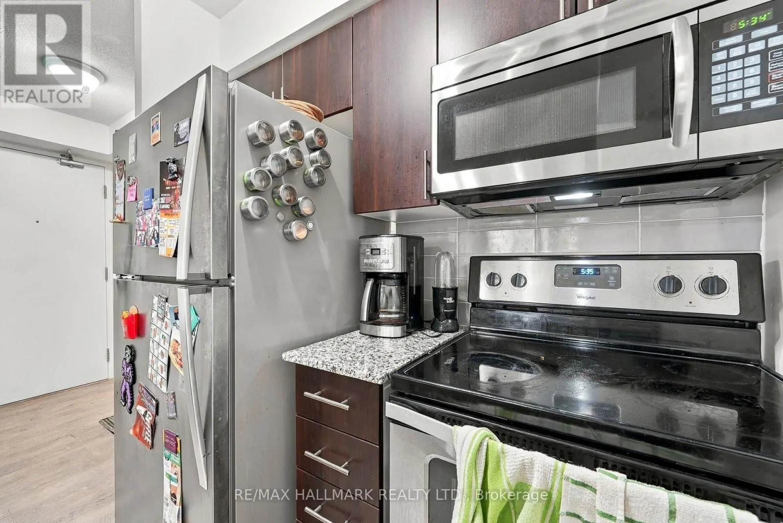 1408 - 1420 DUPONT STREET