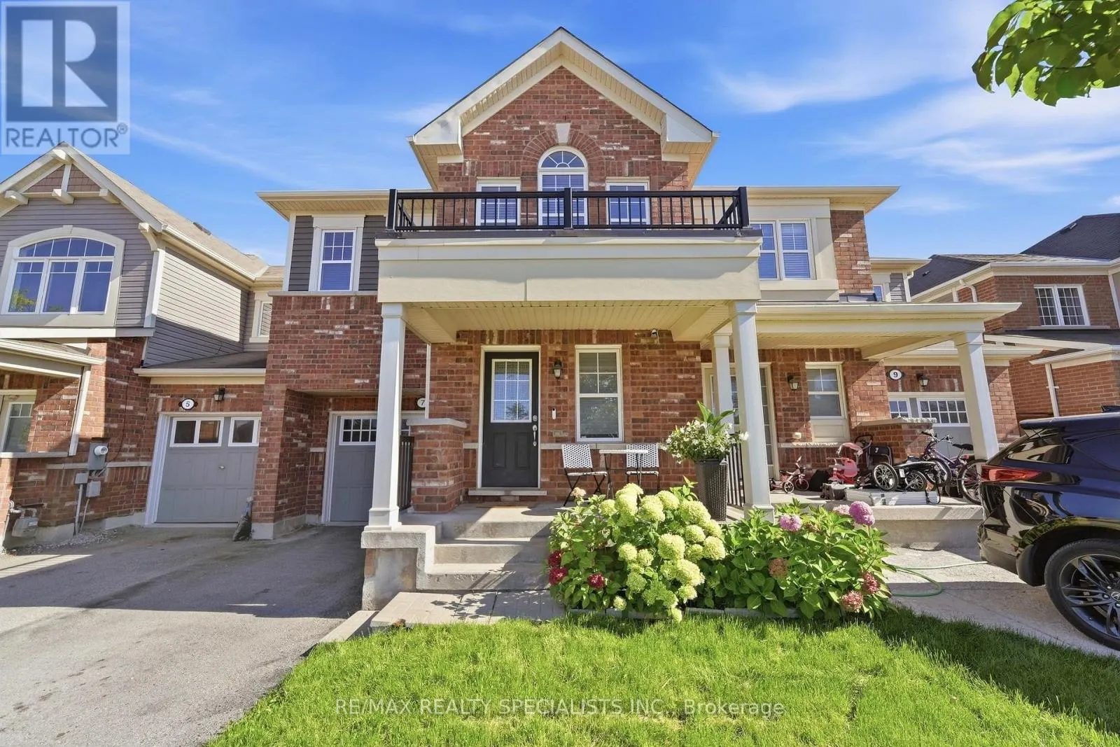 7 LEBLANC CRESCENT