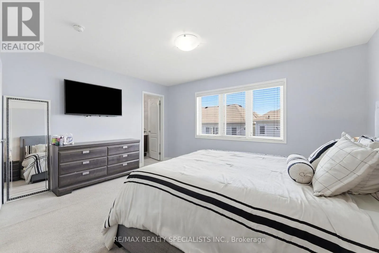 7 LEBLANC CRESCENT