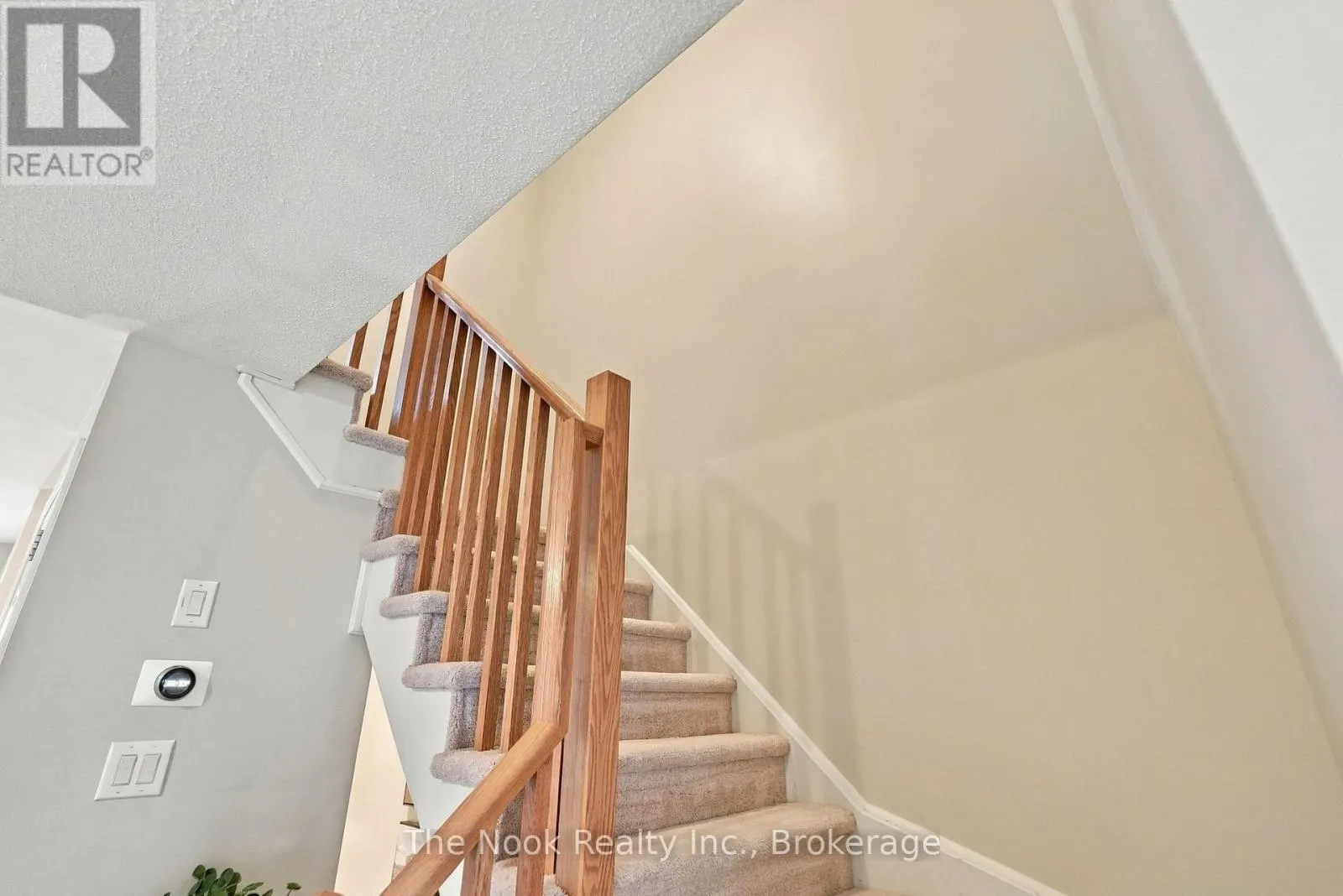 11 - 250 SUNNY MEADOW BOULEVARD #11