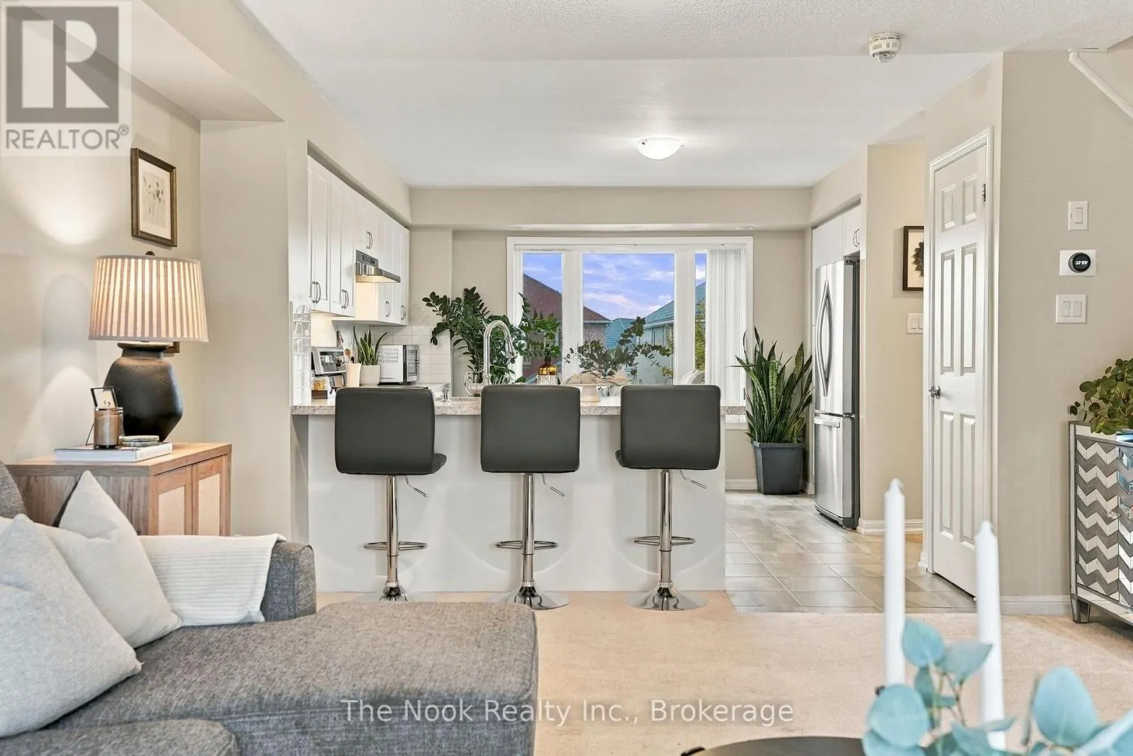 11 - 250 SUNNY MEADOW BOULEVARD #11
