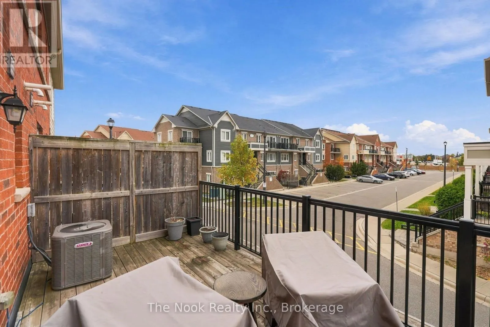 11 - 250 SUNNY MEADOW BOULEVARD #11