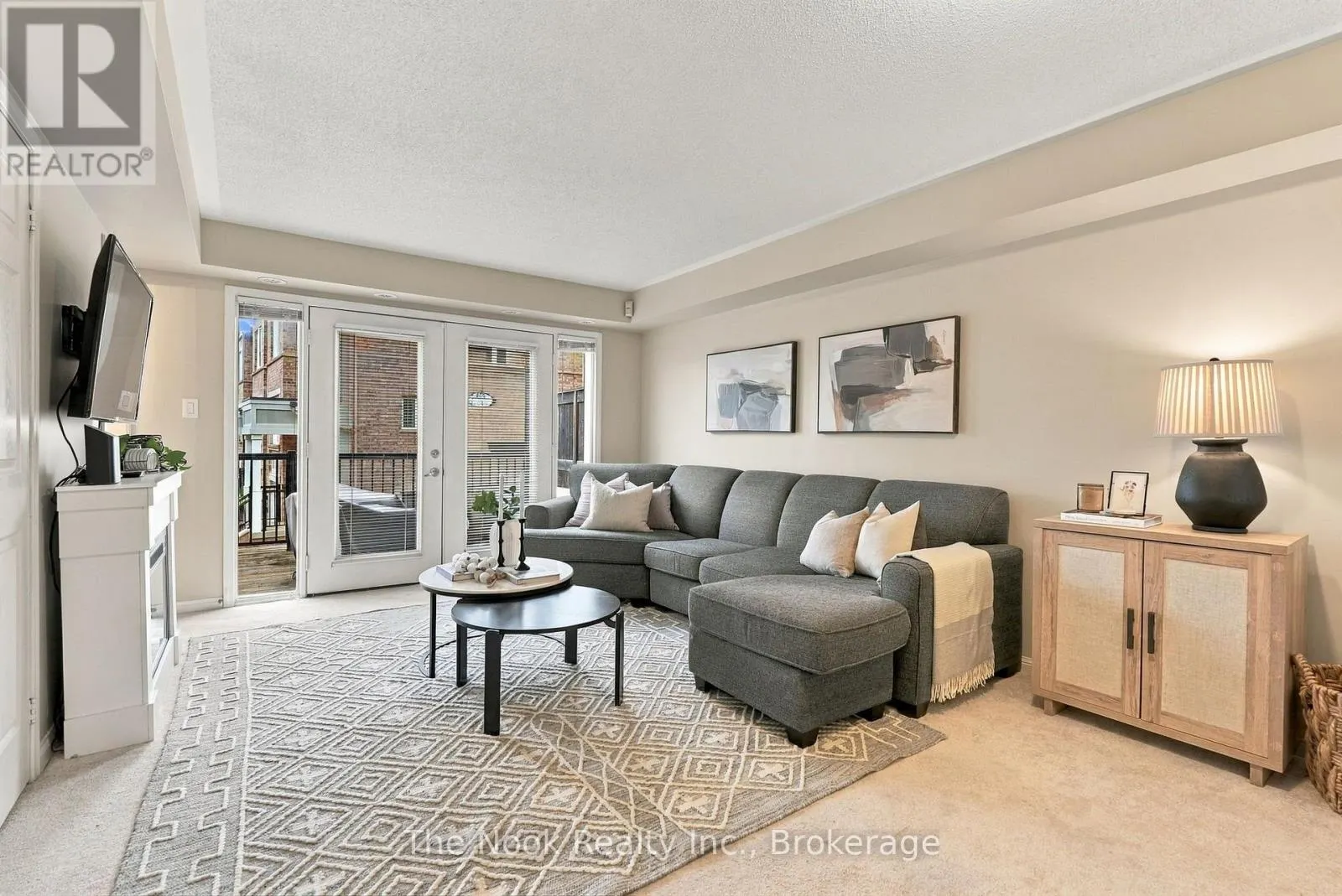 11 - 250 SUNNY MEADOW BOULEVARD #11